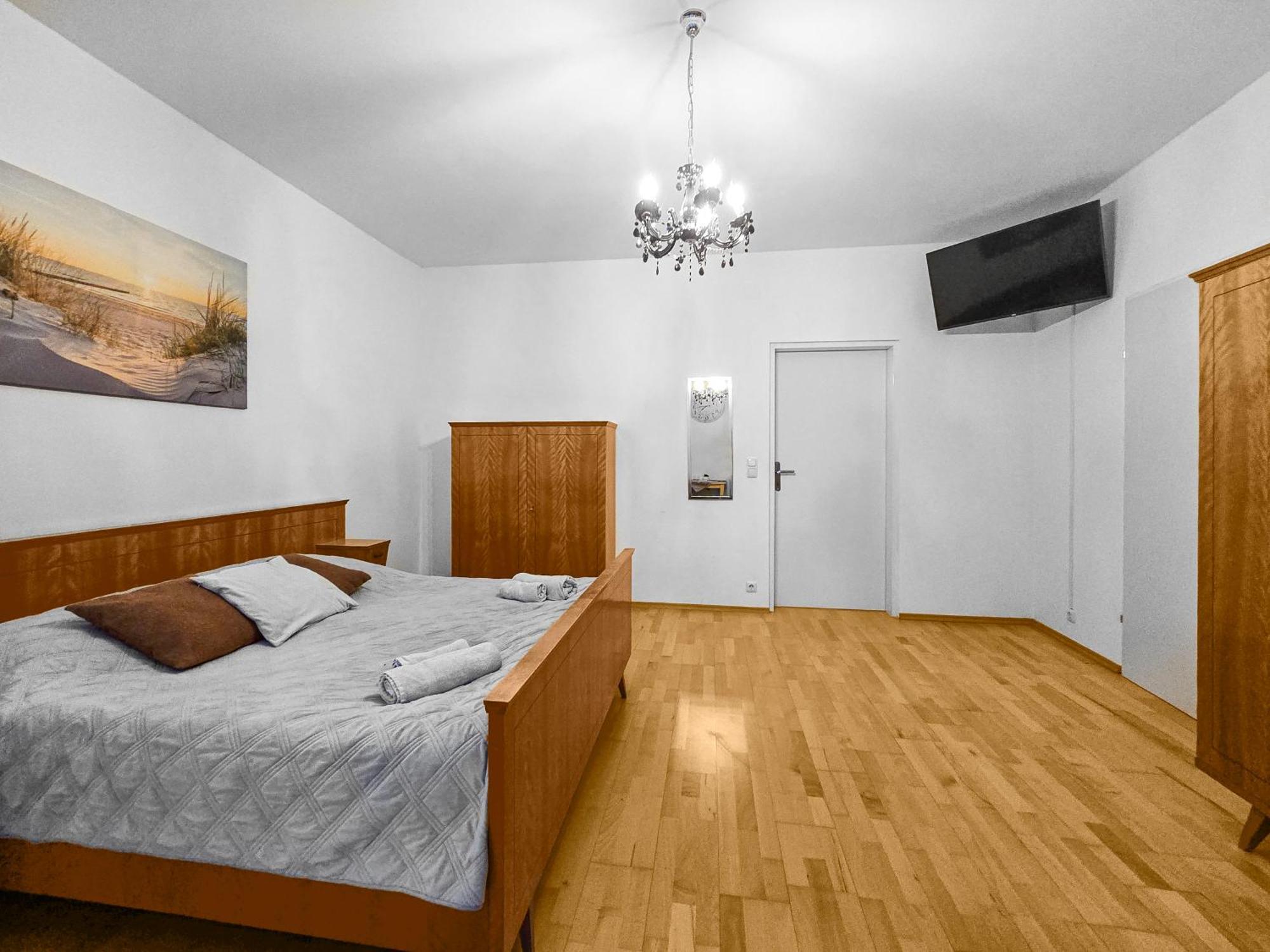 Three-Bedroom, Three King-Size Bed Retreat Viena Exterior foto